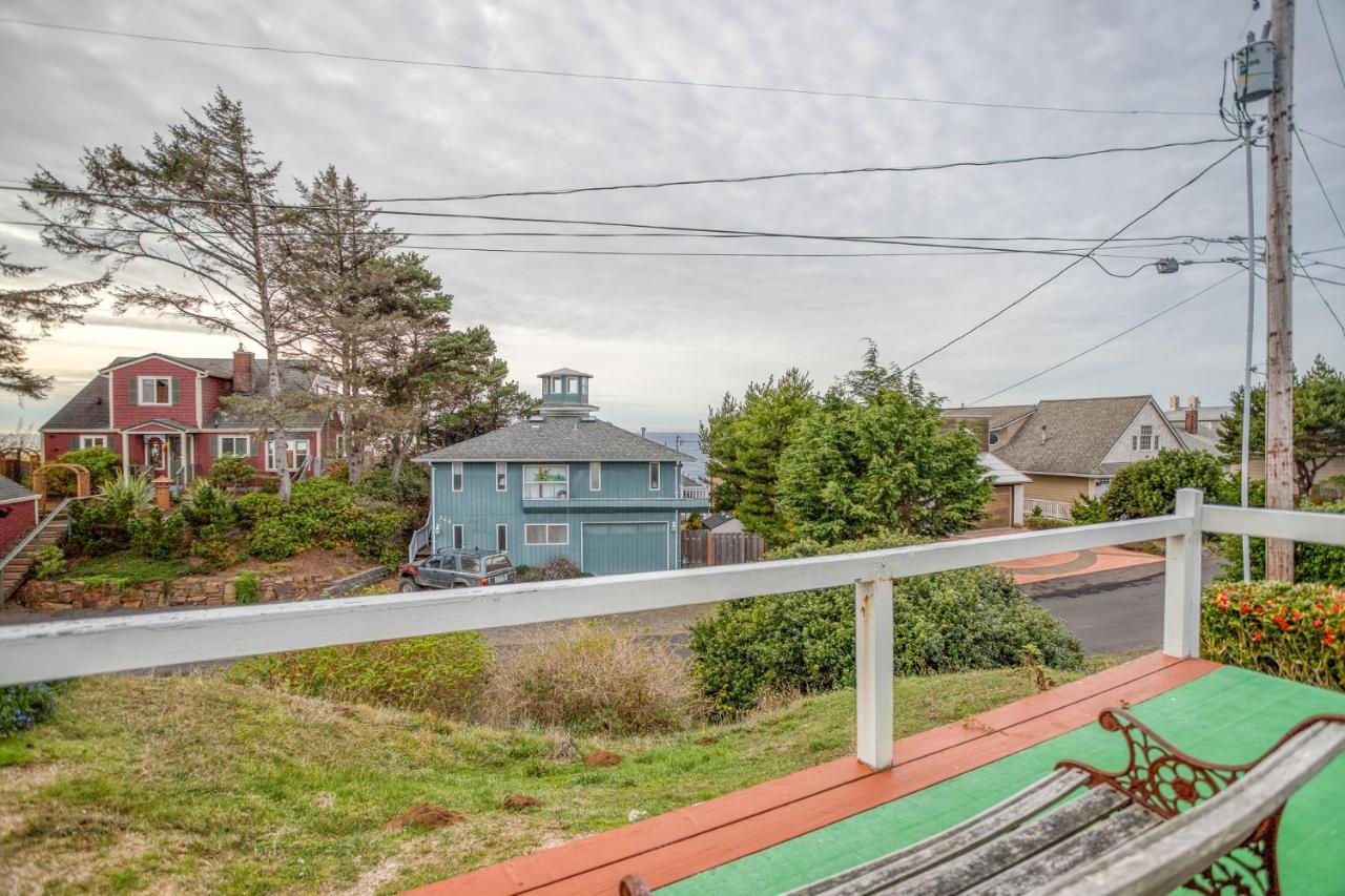Troller'S Lodge Depoe Bay Exterior photo