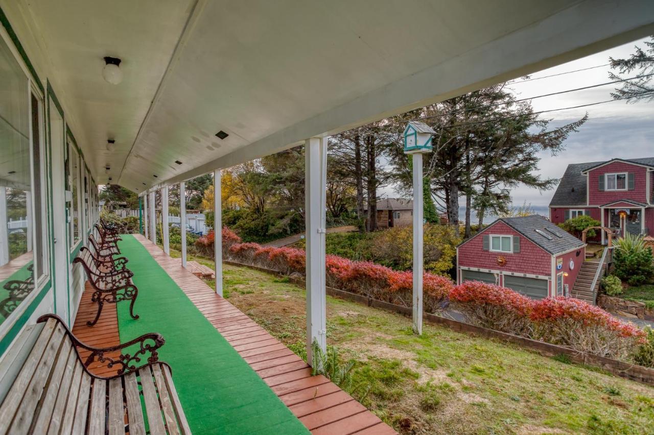 Troller'S Lodge Depoe Bay Exterior photo