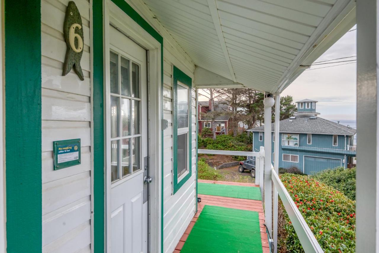 Troller'S Lodge Depoe Bay Exterior photo